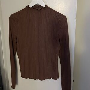Scalloped mock neck shirt